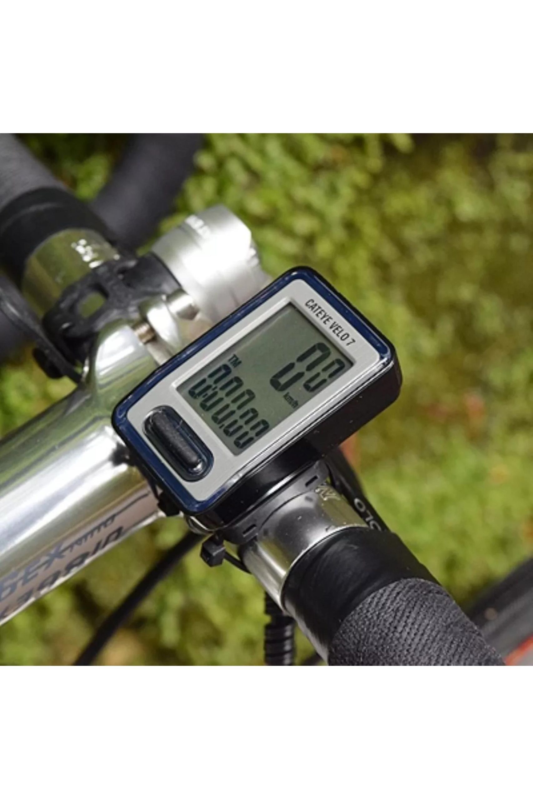 Navigation & Tech |  Velo 7 Wired Cycle Computer